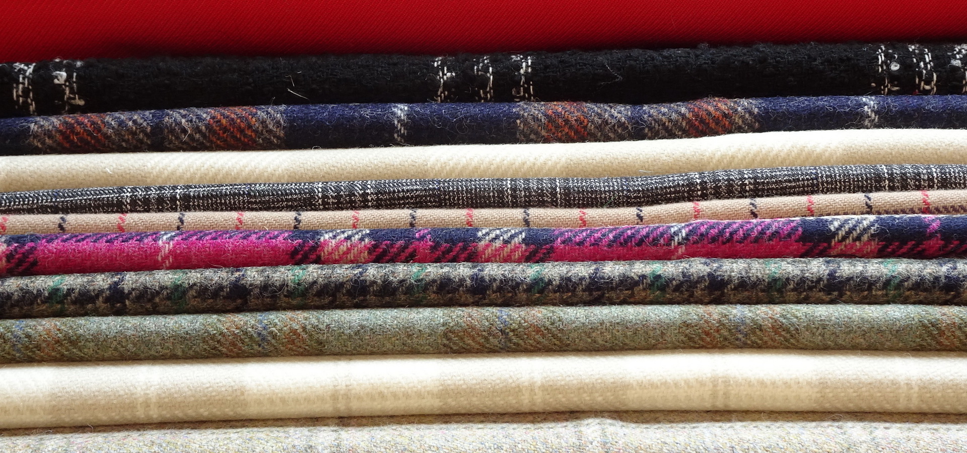 malbers-fabrics-banner-wool-wool-mix