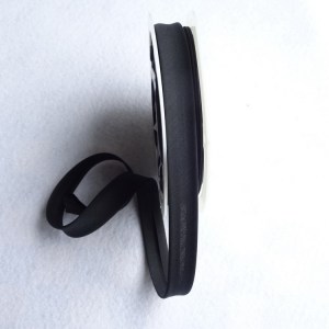 malbers-fabrics-bias-binding-pcb7016