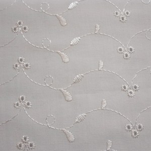malbers-fabrics-broderie-anglais-ba2015