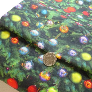 malbers-fabrics-christmas-fabric-x41016