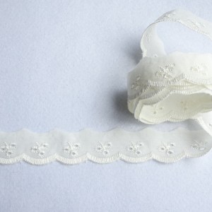 malbers-fabrics-lace-l40011