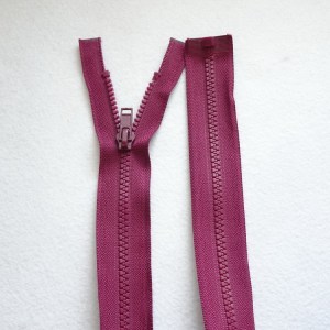 malbers-fabrics-zips-zip28018