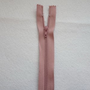 malbers-fabrics-zips-zip62f01