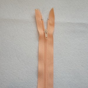 malbers-fabrics-zips-zip670144